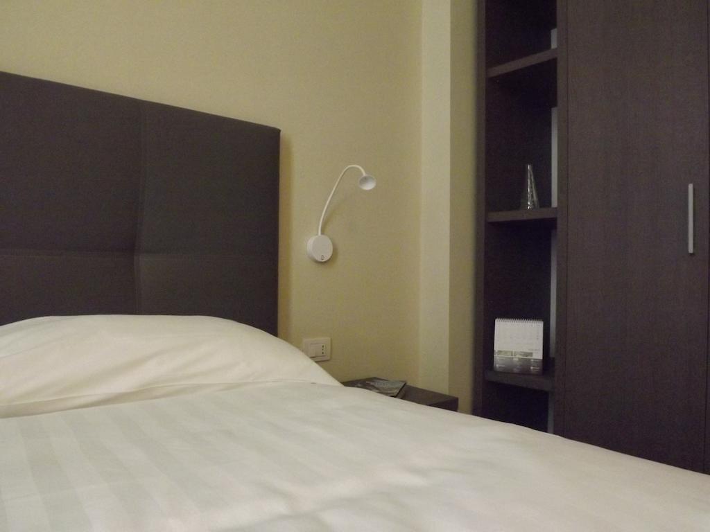 Chc Business Residence Genova Cameră foto